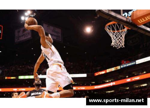 NBA精彩扣篮大赏：探寻篮球之美